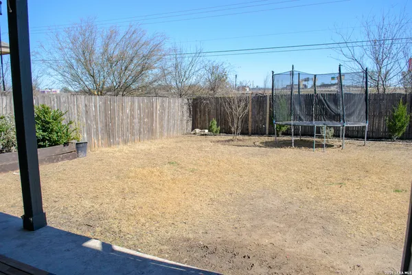 $2,000 | 2550 Gato Del Sol, San Antonio, TX 78245
