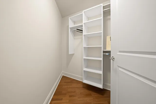 $1,395,000 | 850 North Lake Shore Drive, Unit 305, Chicago, IL 60611