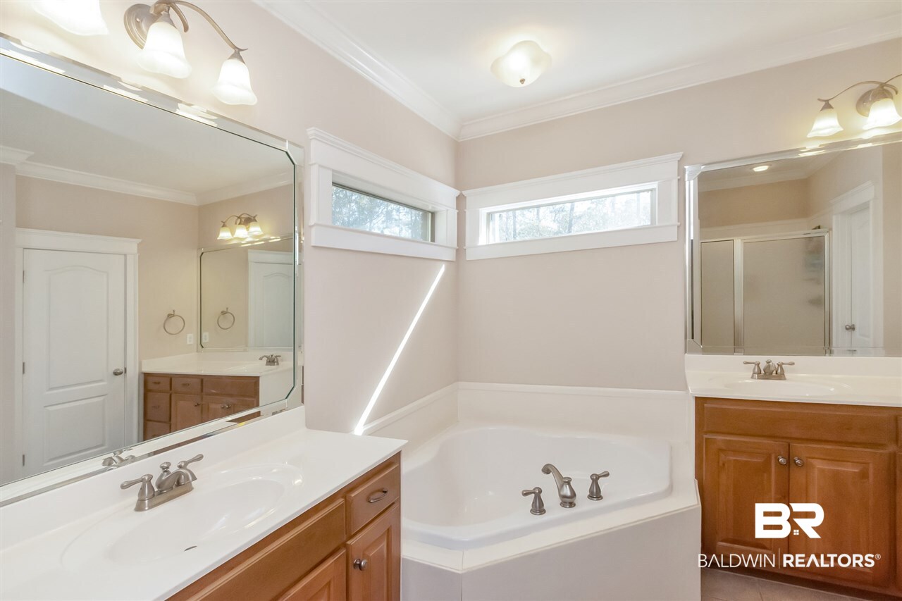 950 South Weatherby Street Saraland, AL 36571 - Photo 27 of 47