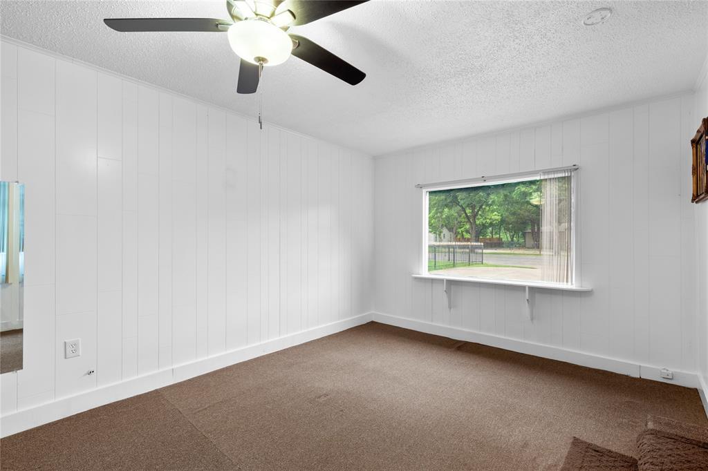 1109 North Jim Miller Road Dallas, TX 75217 - Photo 15 of 19