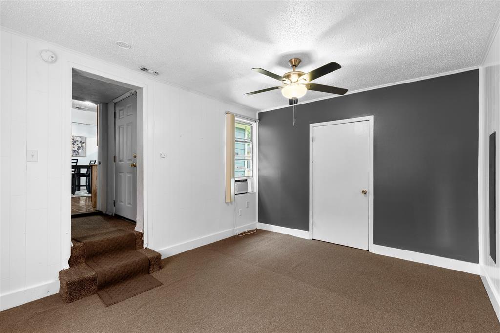 1109 North Jim Miller Road Dallas, TX 75217 - Photo 16 of 19