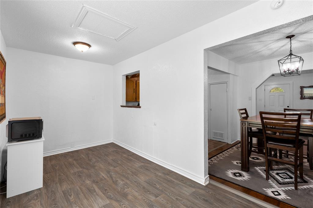 1109 North Jim Miller Road Dallas, TX 75217 - Photo 4 of 19