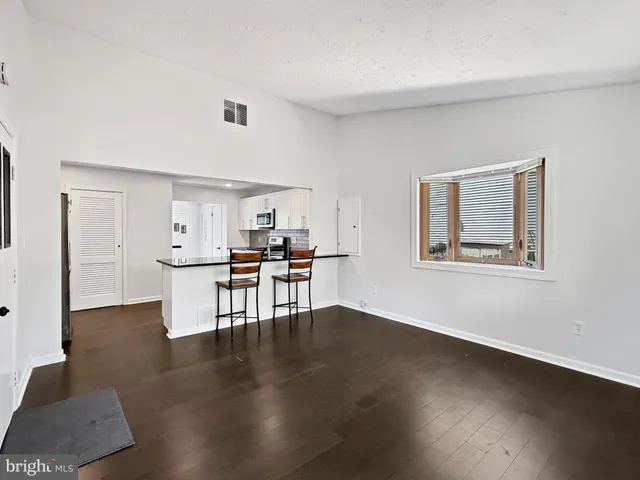 $474,900 | 1204 Parrish Drive, Rockville, MD 20851