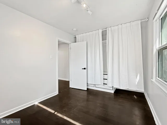 $474,900 | 1204 Parrish Drive, Rockville, MD 20851