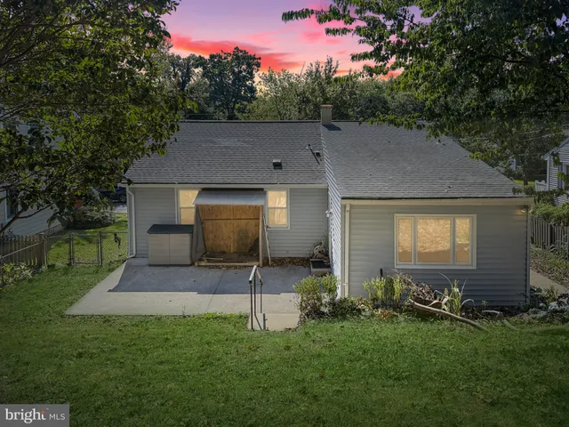 $474,900 | 1204 Parrish Drive, Rockville, MD 20851