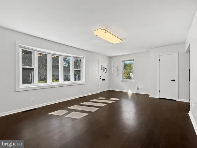 $474,900 | 1204 Parrish Drive, Rockville, MD 20851