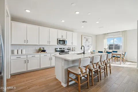 $599,990 | 2551 Homesteaders Road, San Tan Valley, AZ 85140