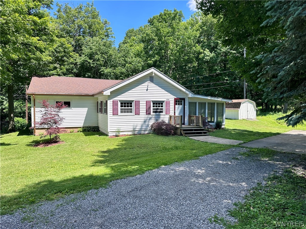 5306 Russell Road Stafford, NY 14020 - Photo 2 of 46