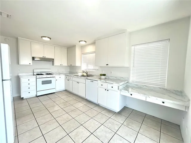 $3,650 | 34405 Via San Juan, Unit B, Dana Point, CA 92624