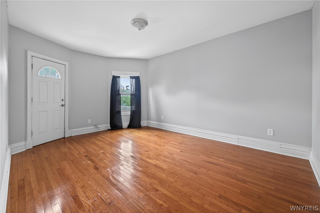 186 Riverside Avenue Buffalo, NY 14207 - Photo 24 of 36