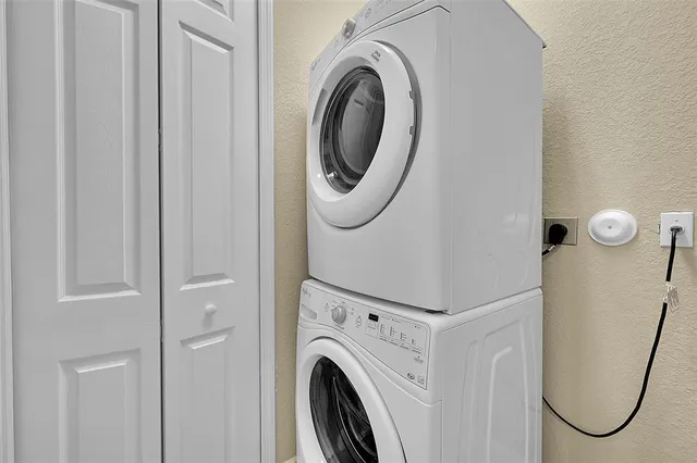 $3,800 | 12805 Northwest 83rd Court, Unit 23E, Parkland, FL 33076