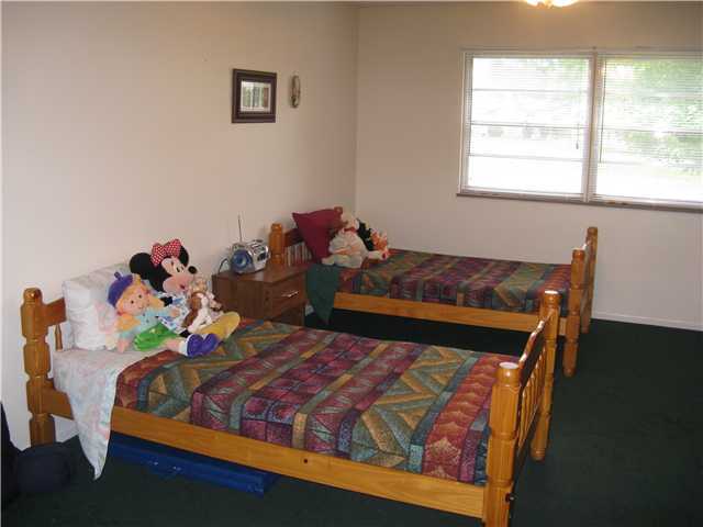 1150 Kenwick Road Columbus, OH 43209 - Photo 11 of 19
