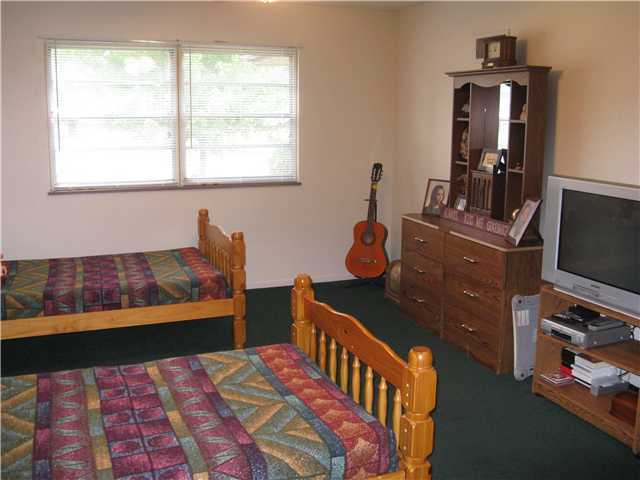 1150 Kenwick Road Columbus, OH 43209 - Photo 12 of 19