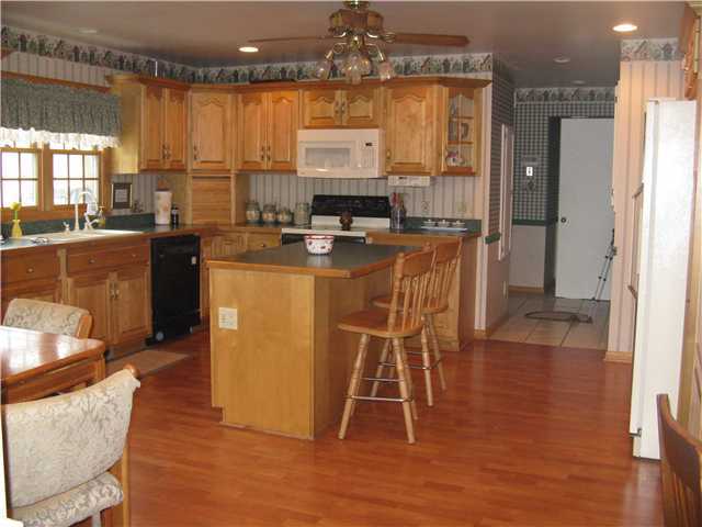 1150 Kenwick Road Columbus, OH 43209 - Photo 2 of 19