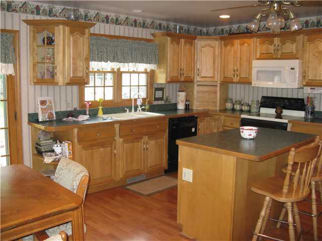 1150 Kenwick Road Columbus, OH 43209 - Photo 4 of 19