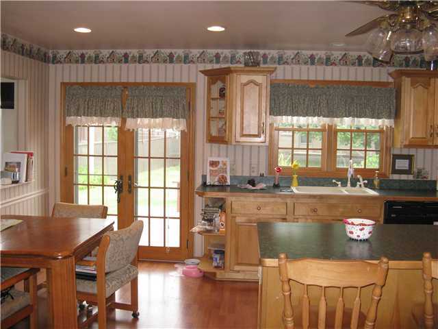 1150 Kenwick Road Columbus, OH 43209 - Photo 5 of 19