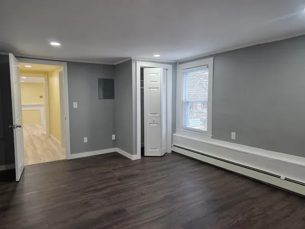 $1,550 | 5 Central Square, Unit 3, Troy, NH 03465