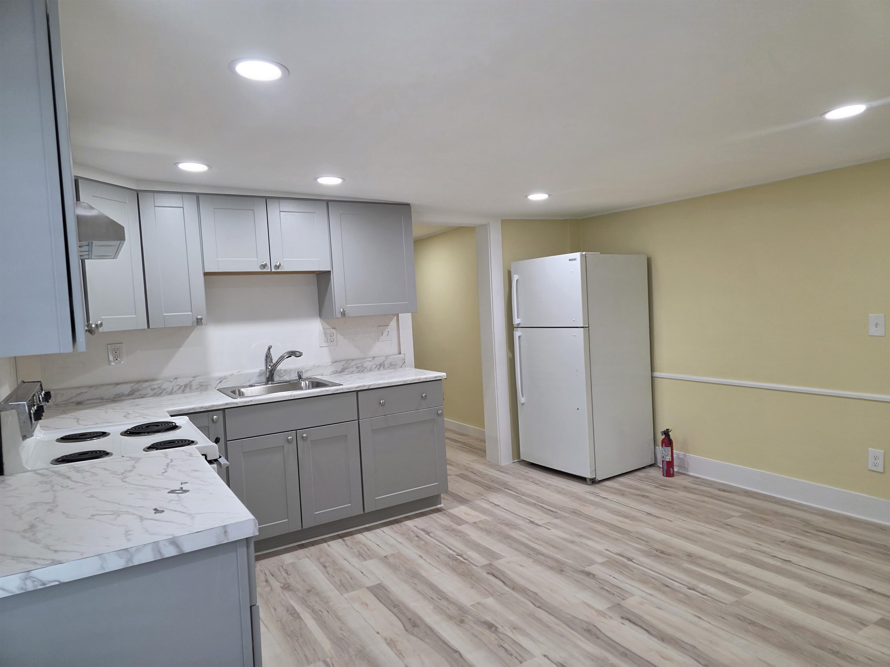 5 Central Square, Unit 3 Troy, NH 03465 - Photo 4 of 15