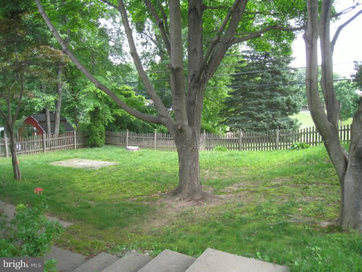 46 Ann Road Broomall, PA 19008 - Photo 12 of 15 Exterior Back