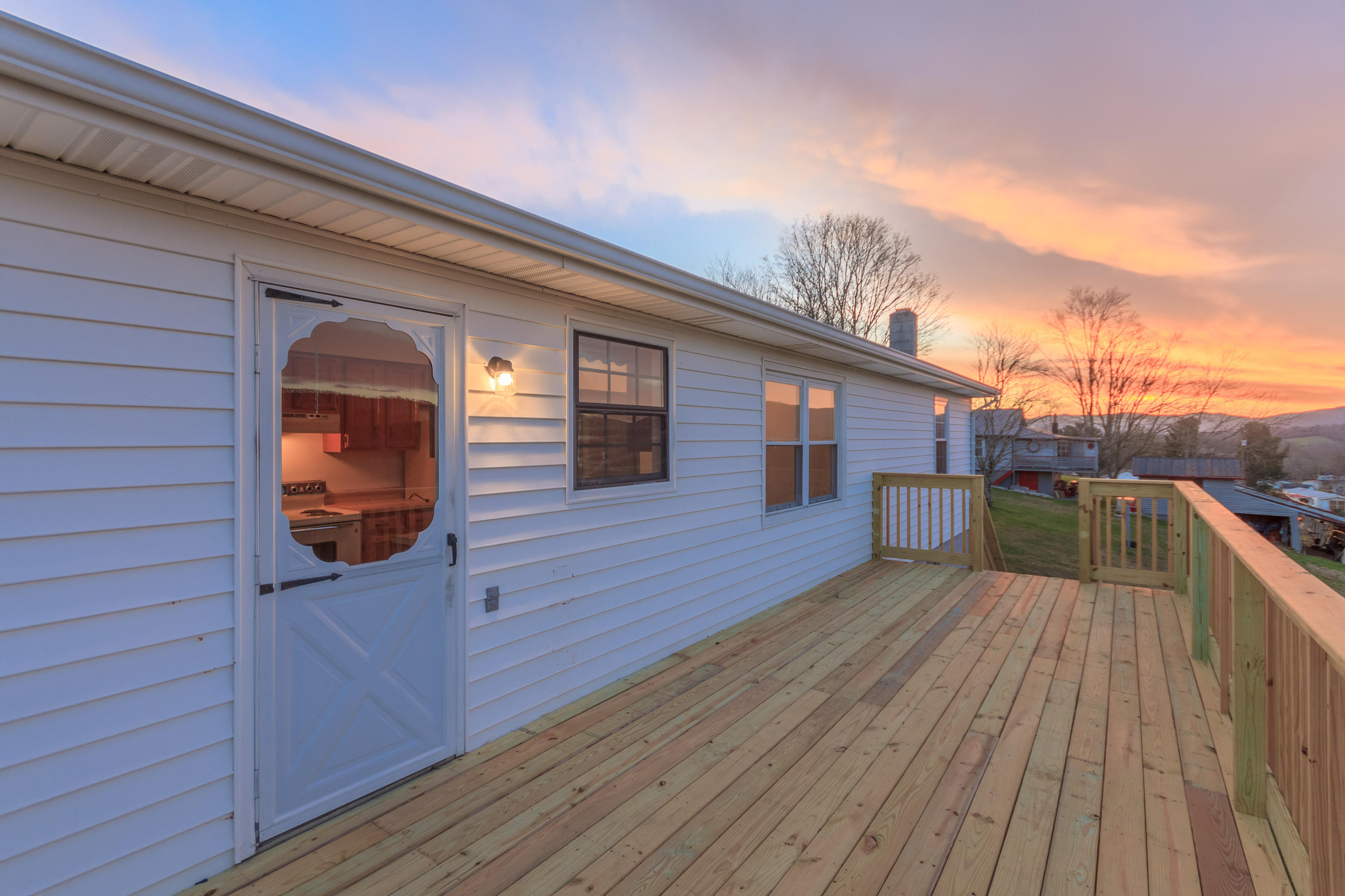 339 Camp Ridge Road La Follette, TN 37766 - Photo 10 of 21 Camp Ridge Road-0847-HDR