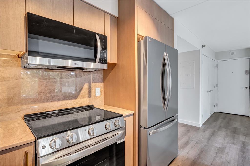 2460 Peachtree Road, Unit 502 Atlanta, GA 30305 - Photo 30 of 44 Gallery Image 30