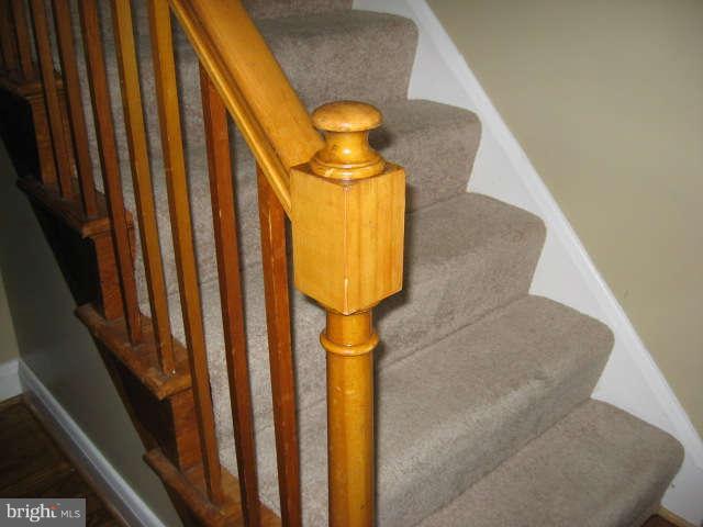 5562 Oakland Road Baltimore, MD 21227 - Photo 11 of 23 Interior General