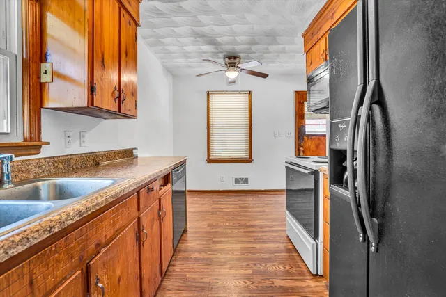 $207,500 | 5141 Youngwood Drive Northwest, Roanoke, VA 24017