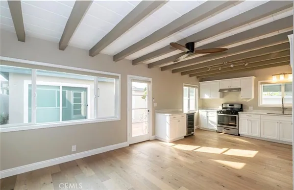 $3,600 | 225-5 Marguerite Avenue, Corona del Mar, CA 92625