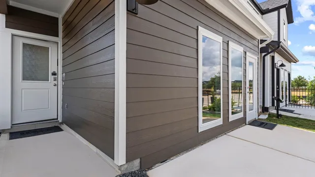 a view of an entrance to house