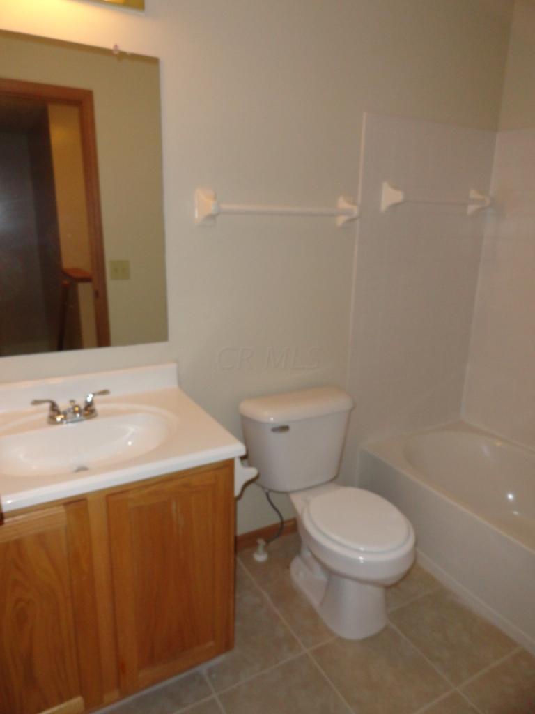 3148 Retriever Road Columbus, OH 43232 - Photo 11 of 14