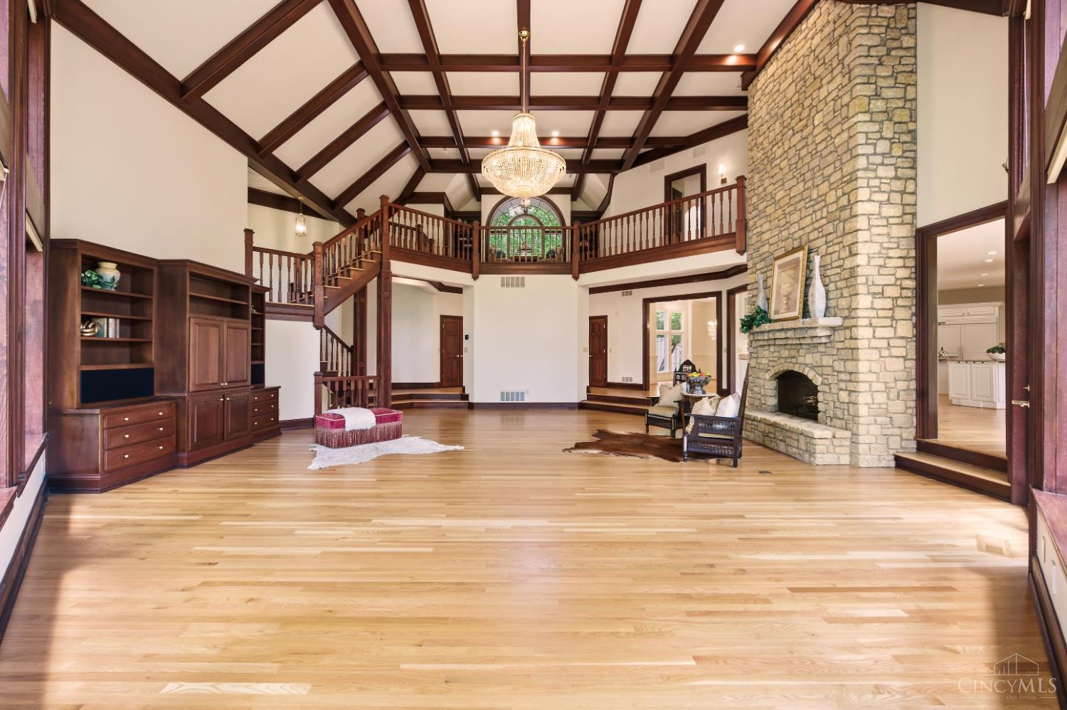8690 Hopewell Road Cincinnati, OH 45242 - Photo 23 of 79