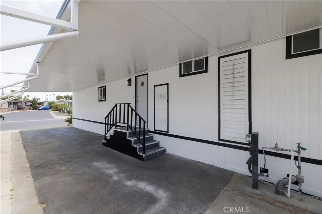 3700 Buchanan Street, Unit 58 Riverside, CA 92503 - Photo 35 of 37