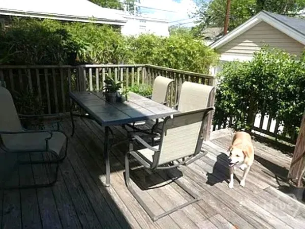 $3,800 | 18 East 45th Street, Savannah, GA 31405