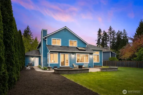 $1,499,000 | 24325 Southeast 40th Place, Sammamish, WA 98029