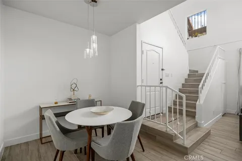 $3,000 | 7110 La Tijera Boulevard, Unit J202, Los Angeles, CA 90045