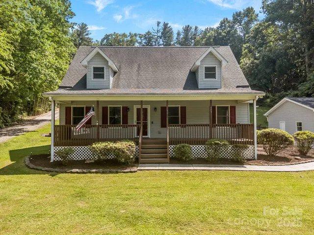$450,000 | 449 Concord Road, Fletcher, NC 28732