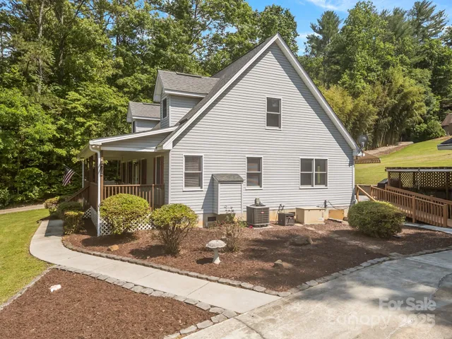 $450,000 | 449 Concord Road, Fletcher, NC 28732