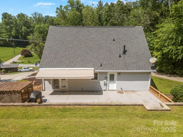 $450,000 | 449 Concord Road, Fletcher, NC 28732