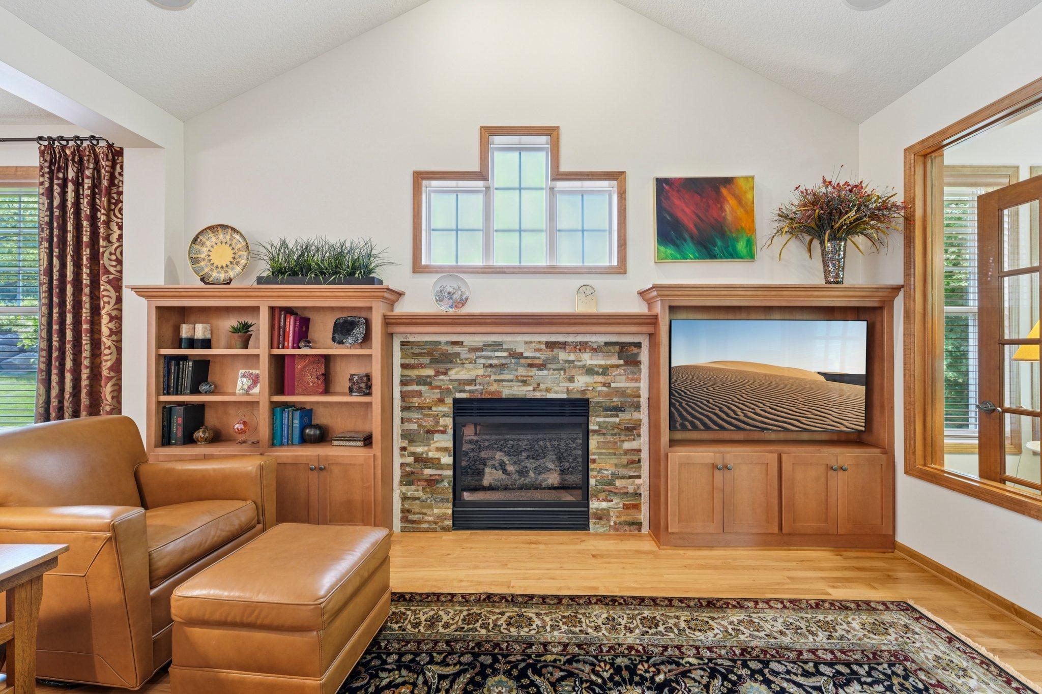 17258 Tilia Ridge Eden Prairie, MN 55347 - Photo 14 of 48 Gallery Image 14