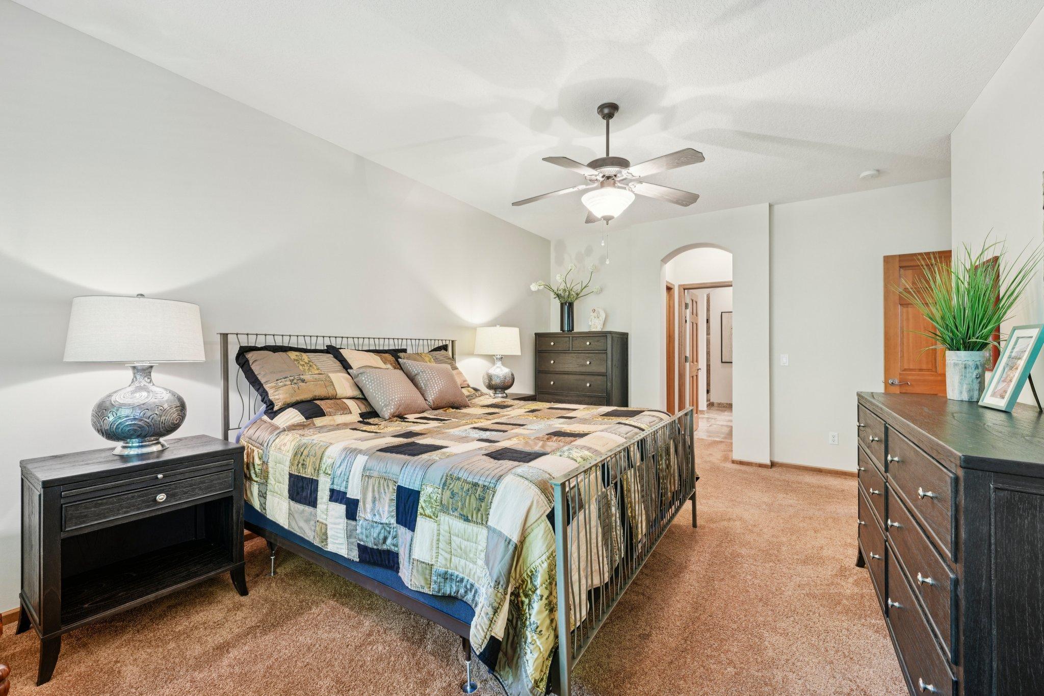 17258 Tilia Ridge Eden Prairie, MN 55347 - Photo 21 of 48 Gallery Image 21