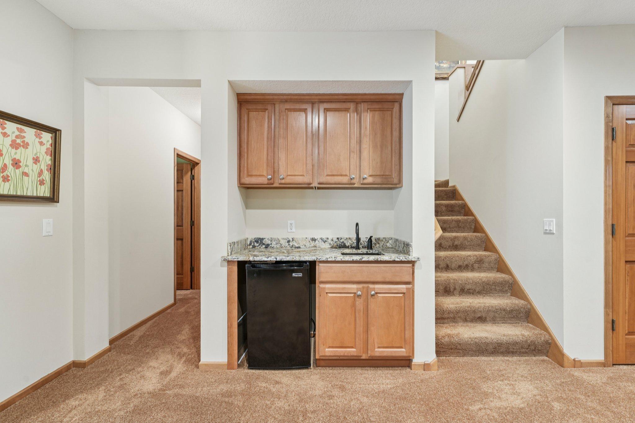 17258 Tilia Ridge Eden Prairie, MN 55347 - Photo 32 of 48 Gallery Image 32