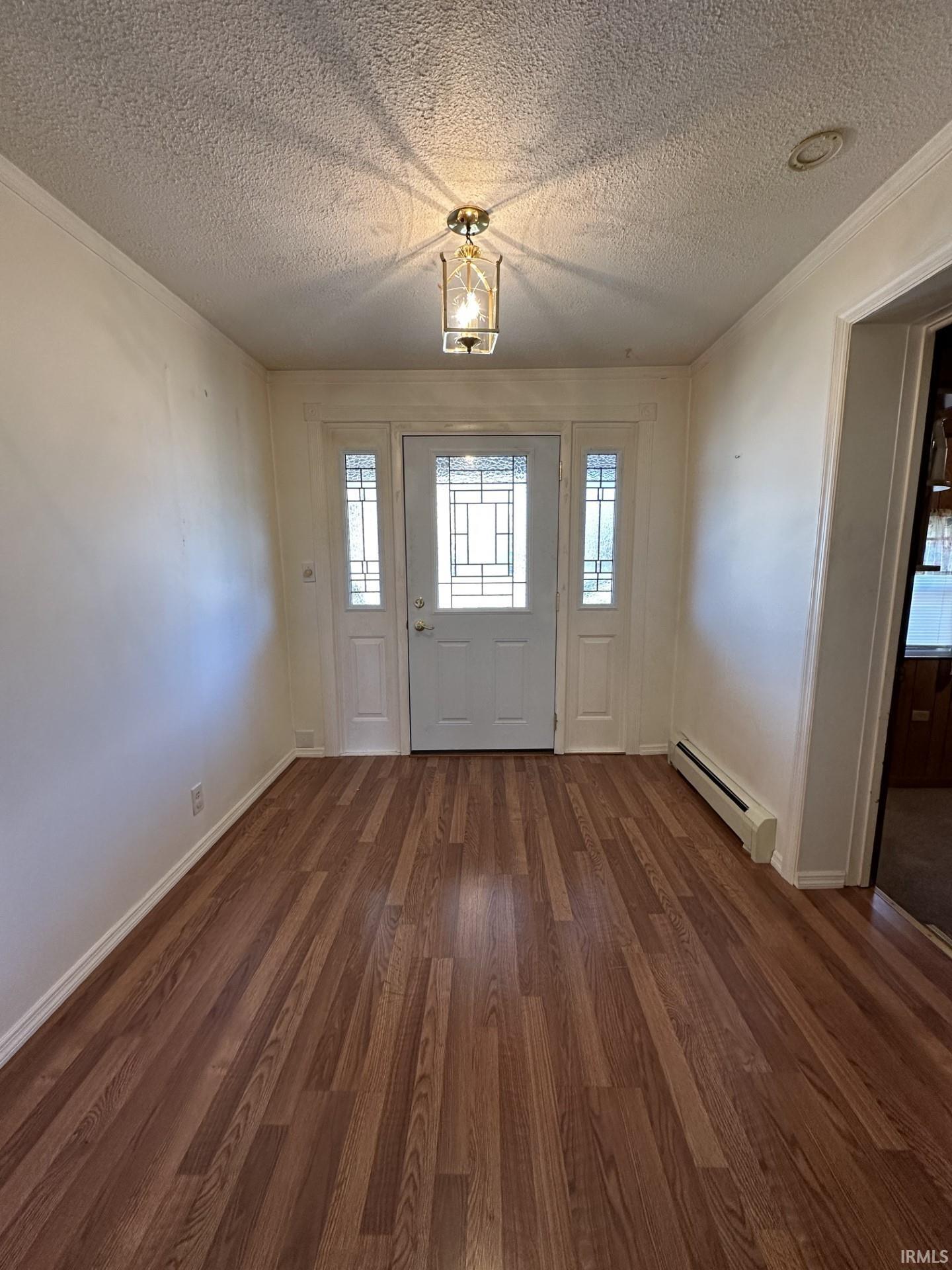 8233 Telephone Road Newburgh, IN 47630 - Photo 4 of 36