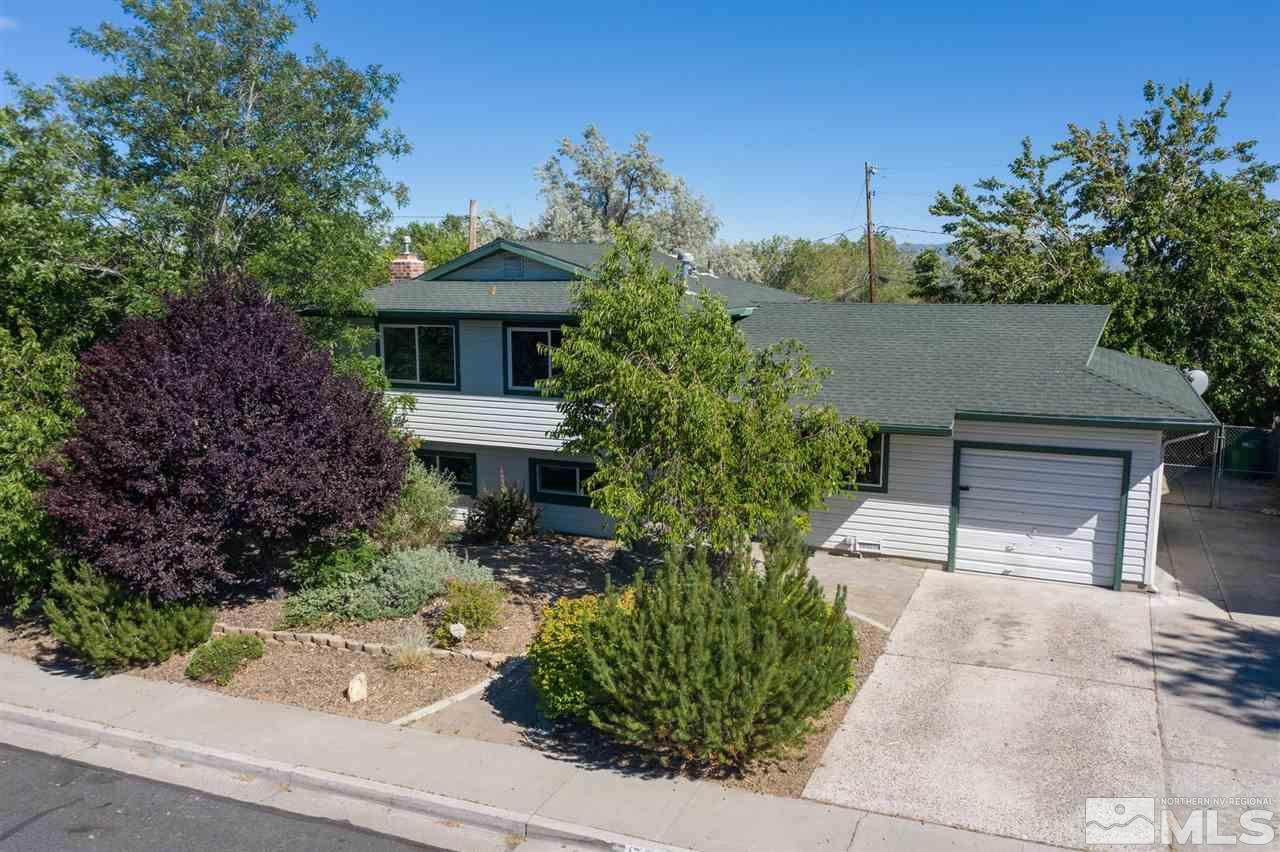 1520 Surf Way Reno, NV 89503 - Photo 1 of 32 front view of a house with a yard