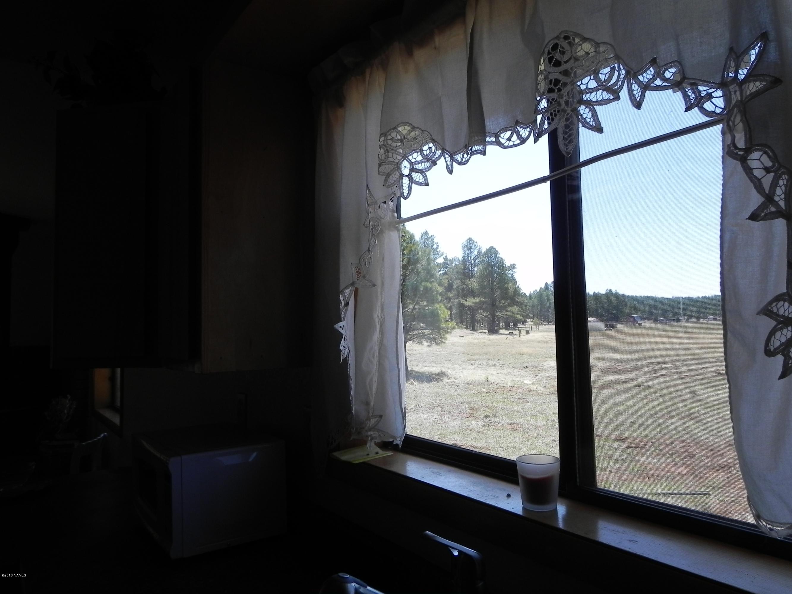 5428 Antelope Road Flagstaff, AZ 86005 - Photo 16 of 39 DSCN9627