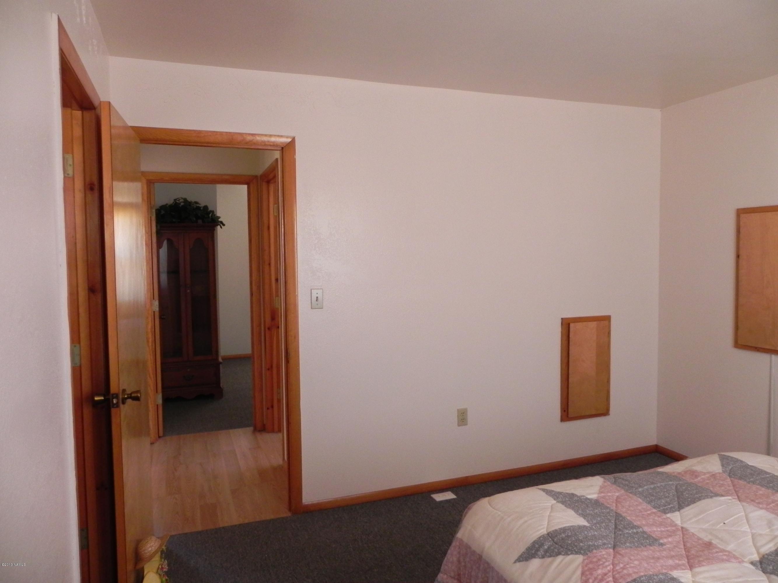 5428 Antelope Road Flagstaff, AZ 86005 - Photo 21 of 39 DSCN9632