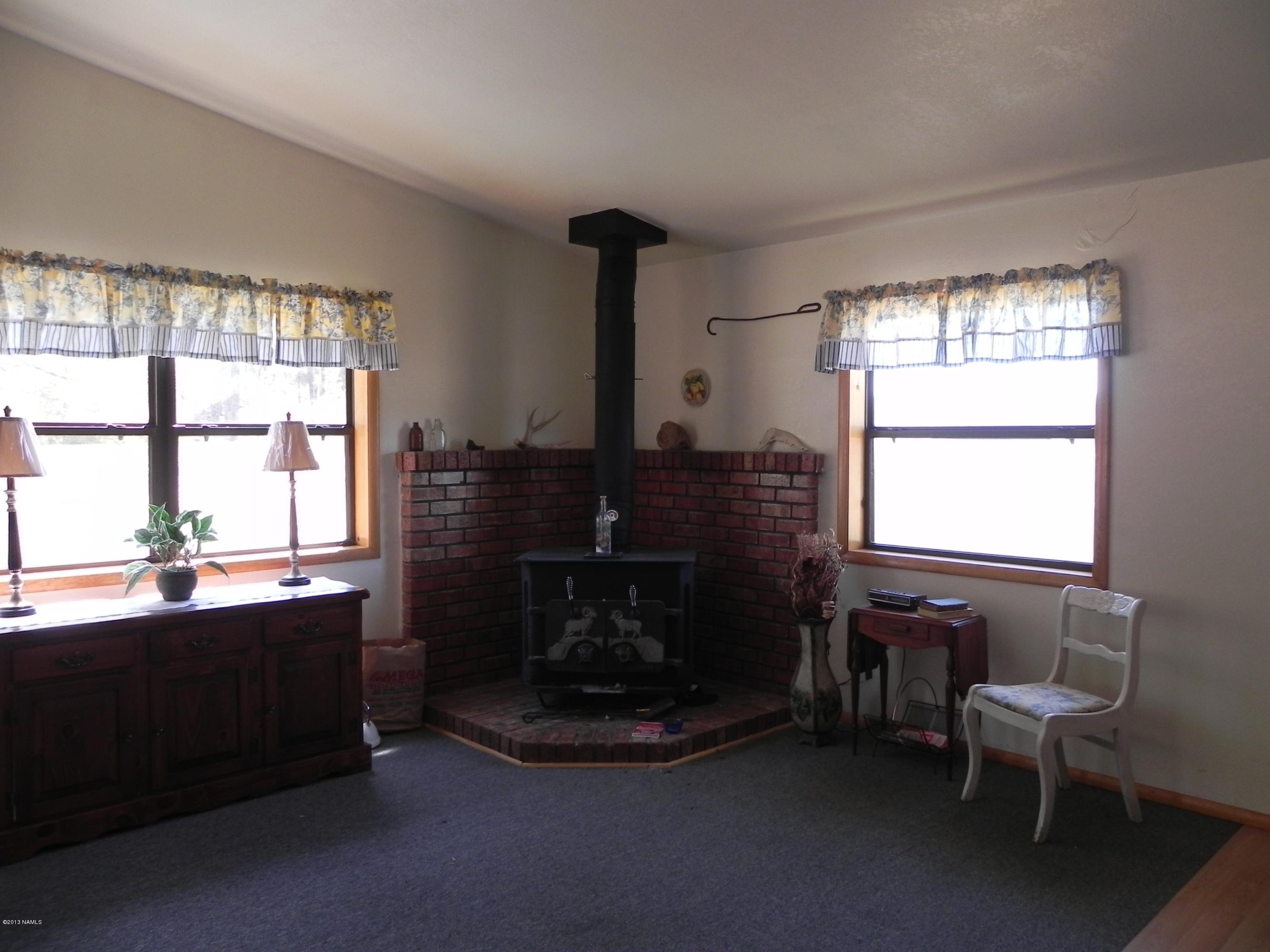 5428 Antelope Road Flagstaff, AZ 86005 - Photo 6 of 39 DSCN9618