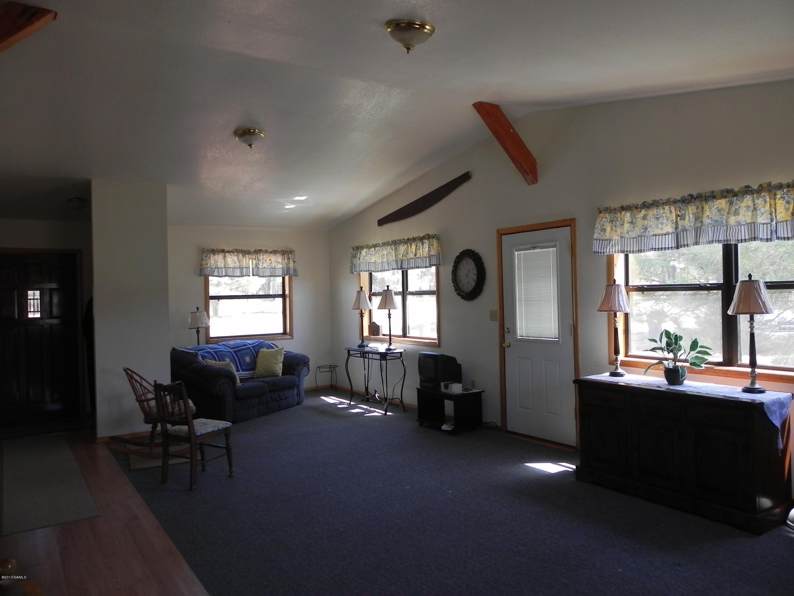 5428 Antelope Road Flagstaff, AZ 86005 - Photo 7 of 39 DSCN9619