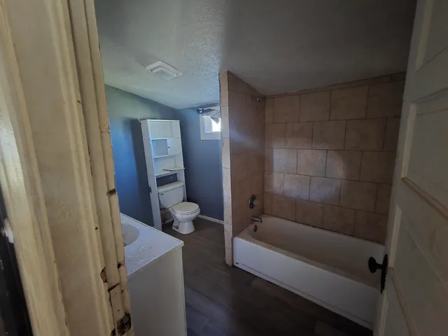 a bathroom with a bathtub