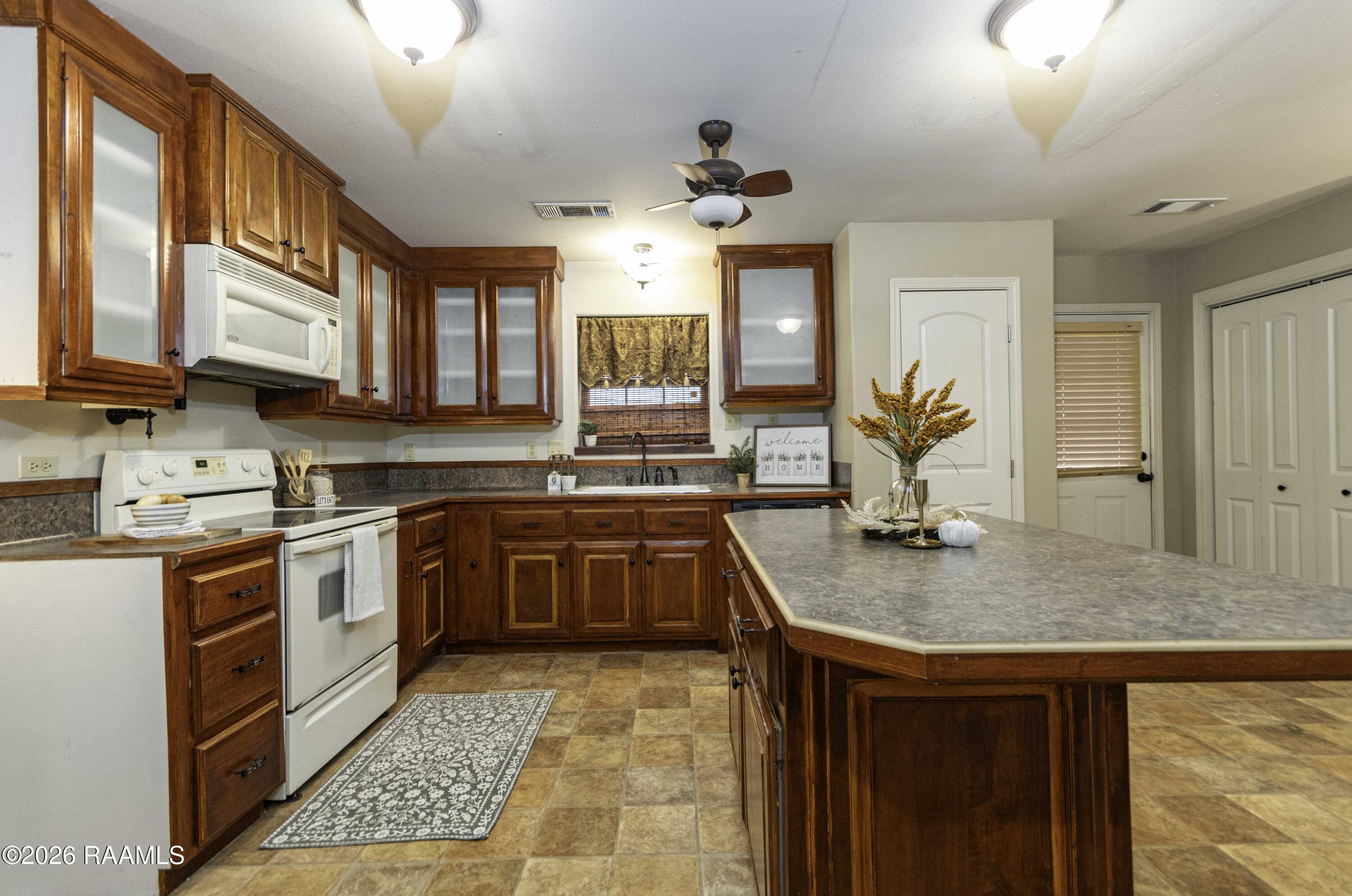 1513 Highway 343 Church Point, LA 70525 - Photo 11 of 46 Kitchen 1 (9)