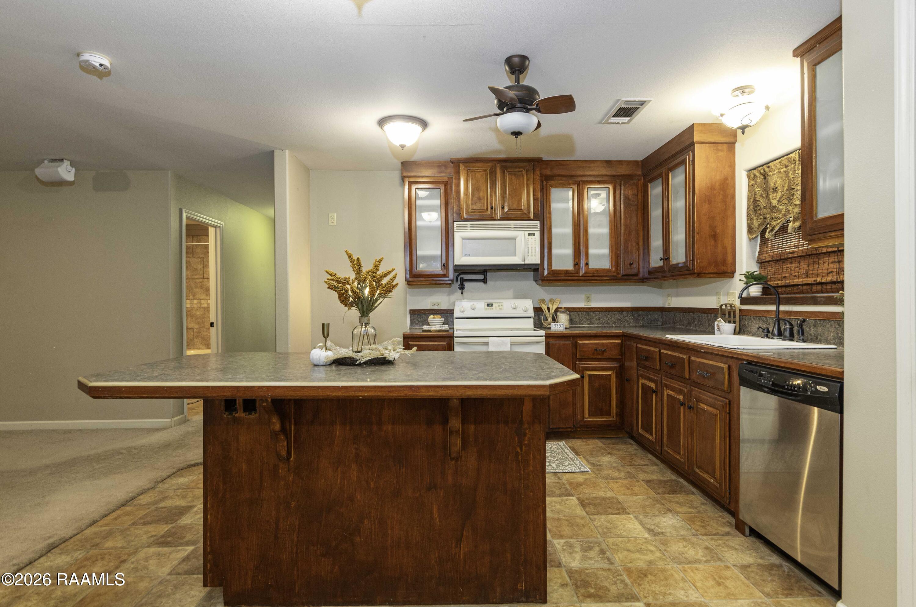 1513 Highway 343 Church Point, LA 70525 - Photo 12 of 46 Kitchen 2 (9)
